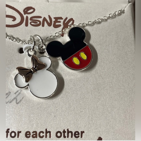 NIB ♥️🖤 DISNEY MADE FOR EACH OTHER MICKEY & MINNIE MOUSE HEAD NECKLACE - Picture 2 of 7